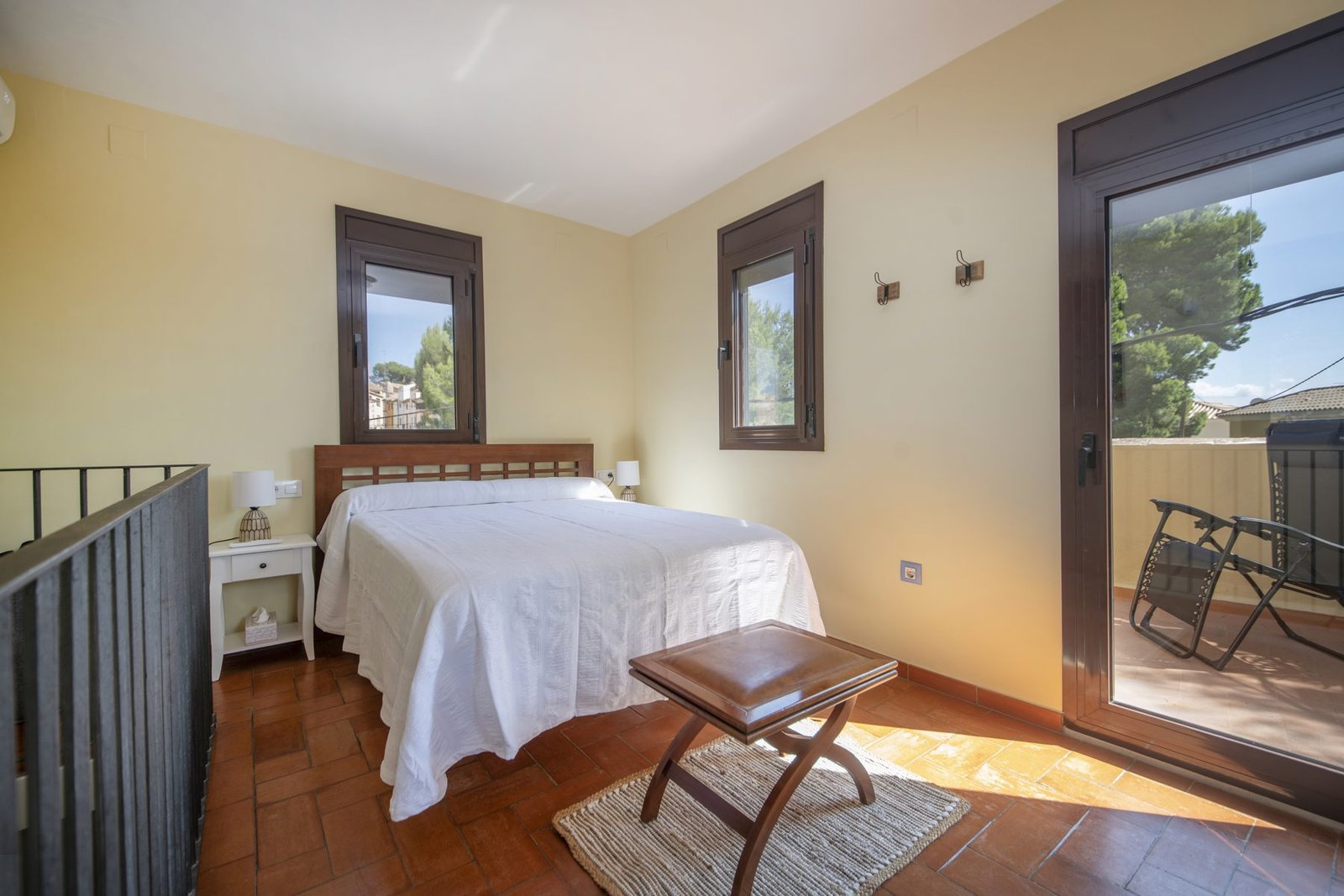 El segundo dormitorio, con salida a la terraza
